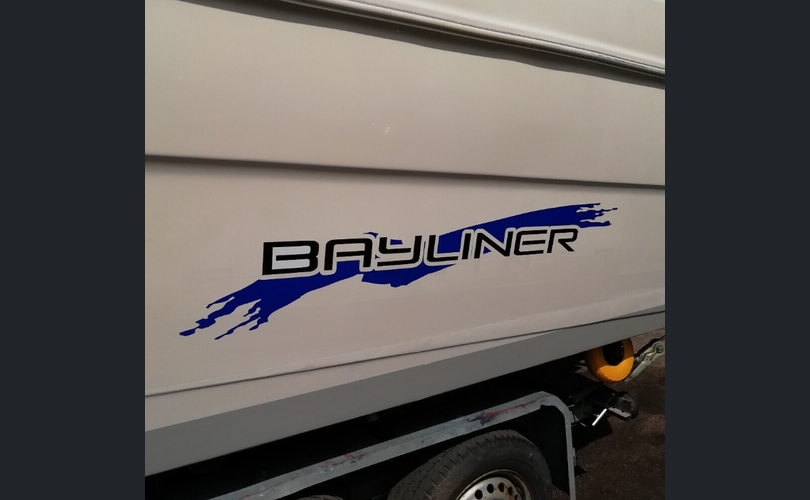 Bayliner 2355 Ciera-kuva-8